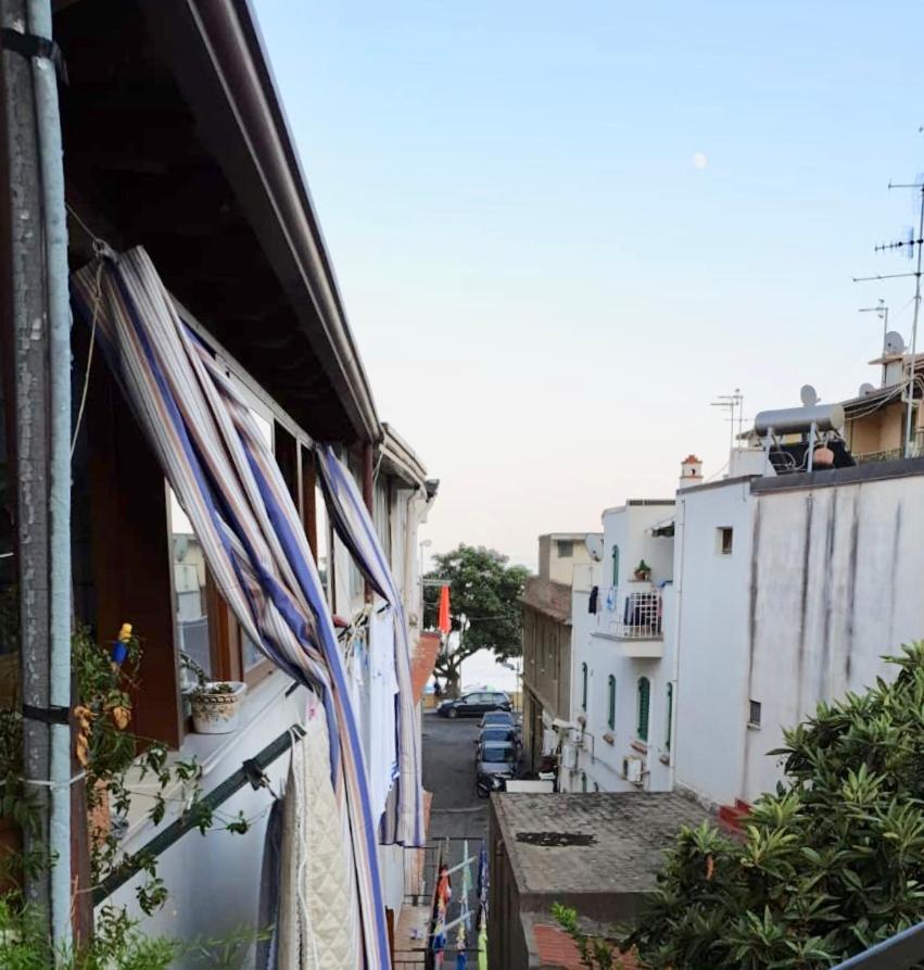 勒托阳尼I Tesori Del Mare住宿加早餐旅馆 外观 照片